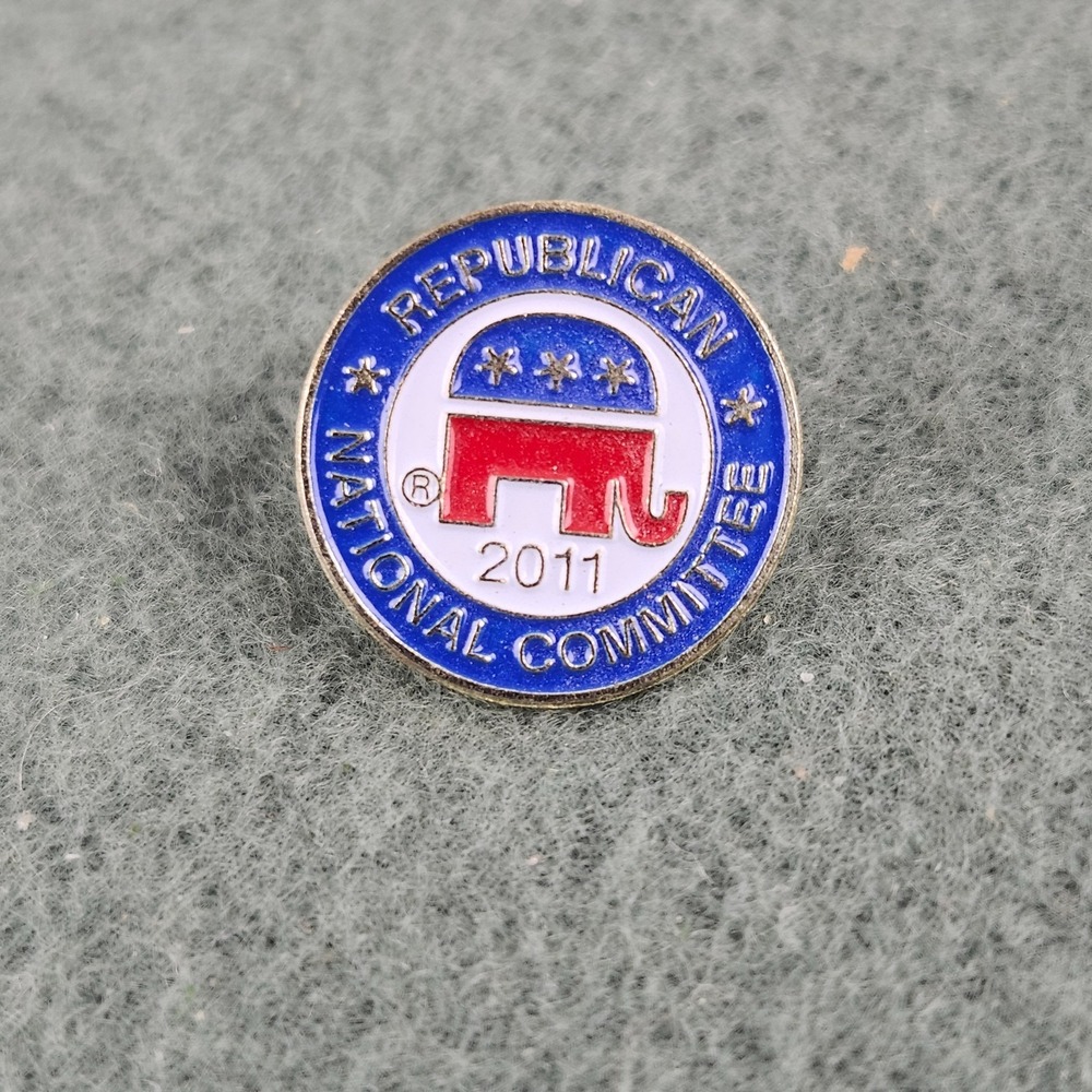 2011 Republican National Committee RNC Elephant Lapel Pin Political Campaign Pin